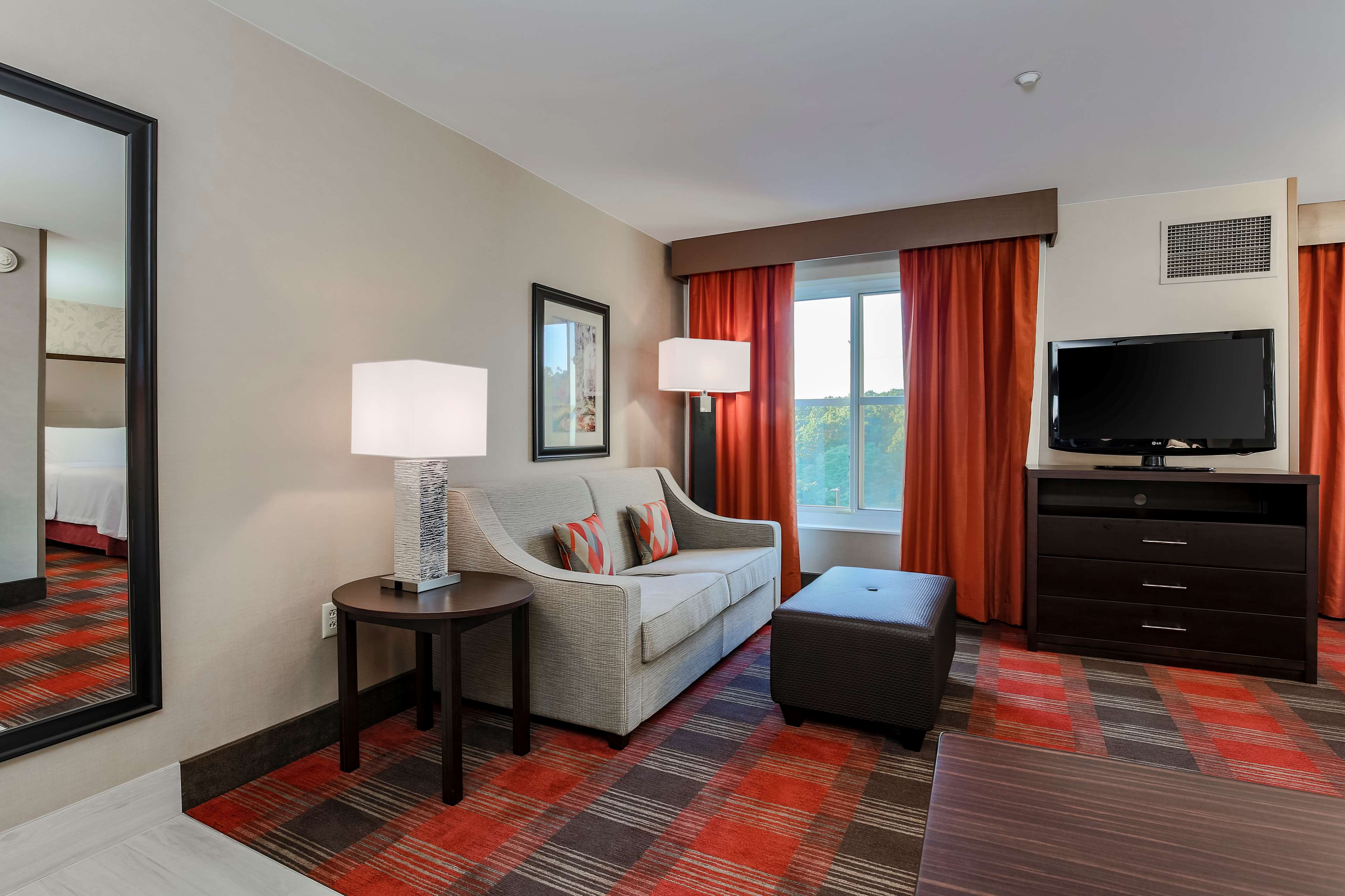 Фото Homewood Suites by Hilton Long Island-Melville