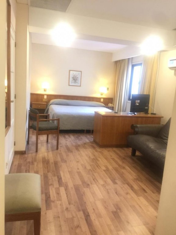 Фото Hotel Cervantes