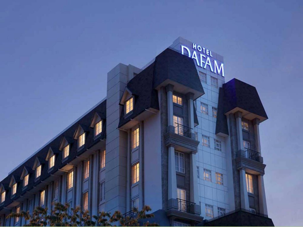 Фото Hotel Dafam Semarang