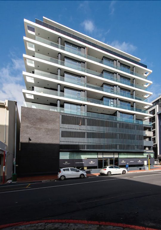 Фото Latitude Aparthotel