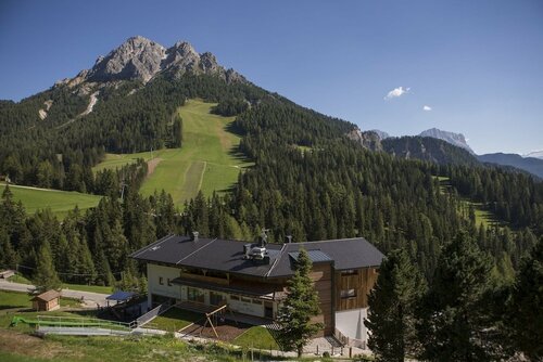 Внешний вид отеля Alpine Hotel Gran Fodá в Марео - Эннеберге - Мареббе, фото 1