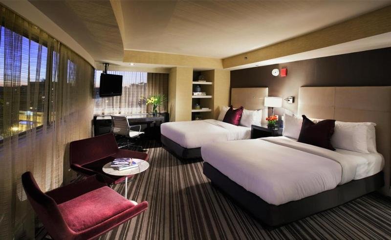 Фото The Dupont Circle Hotel