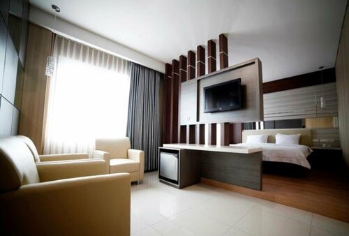 Гостиница Hotel Harmoni Tasikmalaya