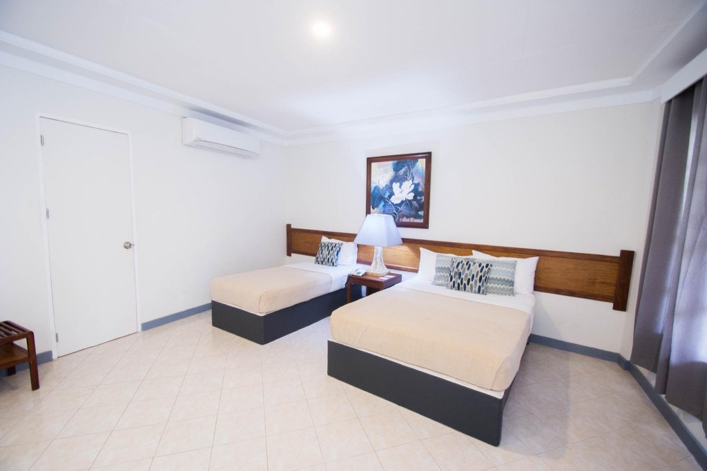 Фото Almont Inland Resort