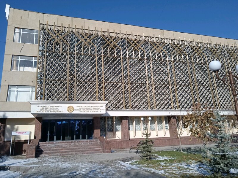 Marinaning kokrak fotosurati, uy qurilishi, dost