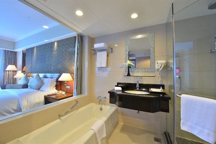 Фото Luxemon Hotel Shanghai Pudong