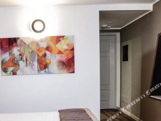 Фото Al Manthia Hotel