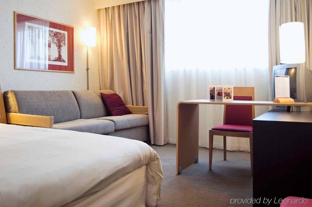 Фото Novotel Caen Cote De Nacre