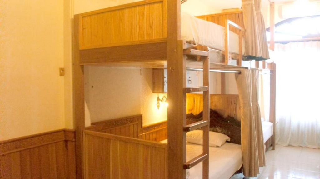 Фото Why Not Hostel n Bar