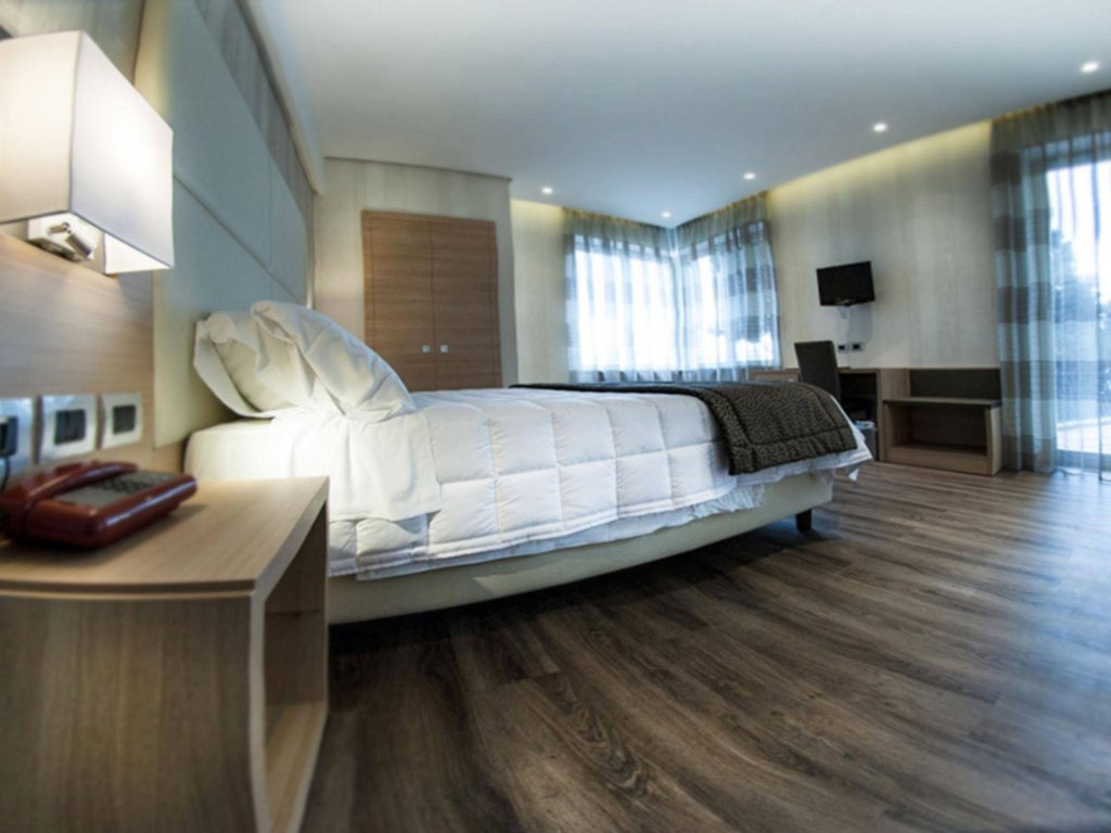 Фото Hotel Continental