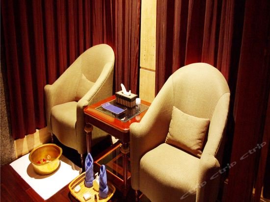 Фото Shaoxing Xianheng Grand Hotel