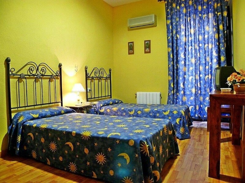 Гостиница Arteaga Hostal & Baños Árabes Elvira в Гранаде