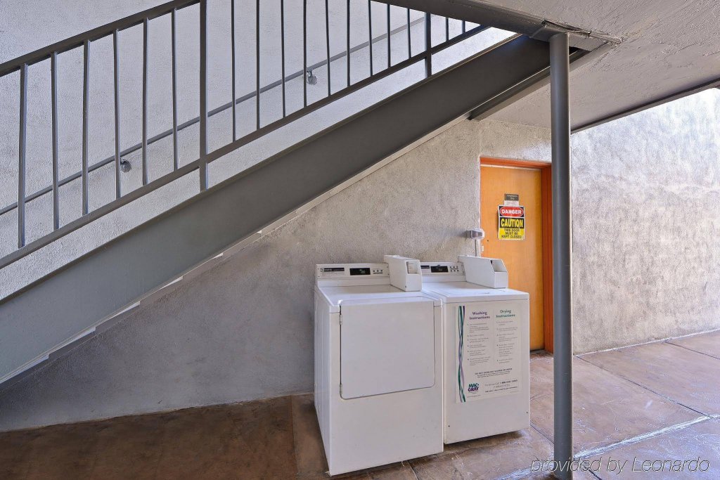 Фото SureStay Hotel by Best Western Phoenix Downtown