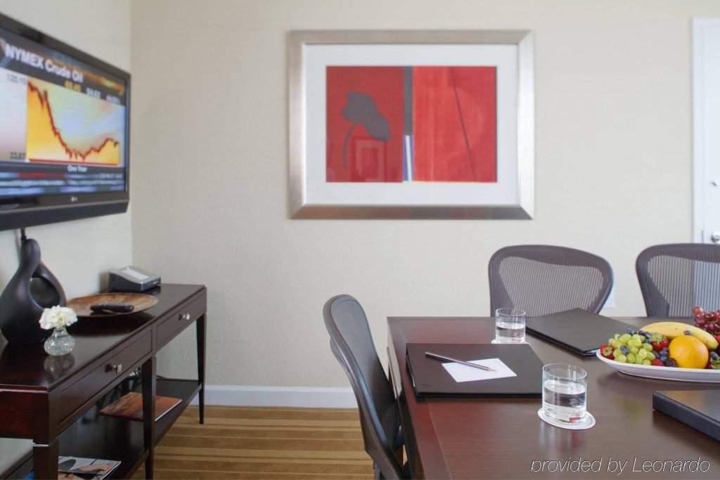 Фото The Westshore Grand, A Tribute Portfolio Hotel, Tampa