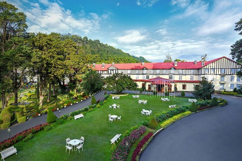 Гостиница The Grand Hotel Nuwara Eliya в Нувара-Элии