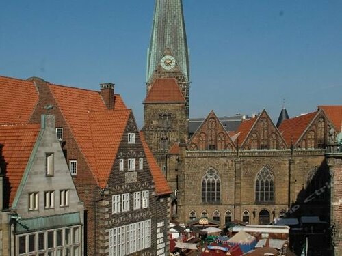 Внешний вид отеля H+ Hotel Bremen в Бремене, фото 2