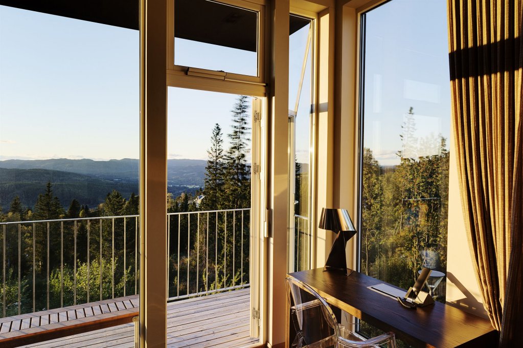 Фото Lysebu Hotel