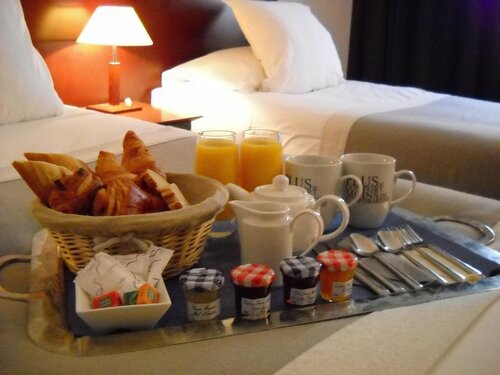 Внешний вид отеля Golden Tulip Aix EN Provence в Экс-ан-Провансе, фото 4