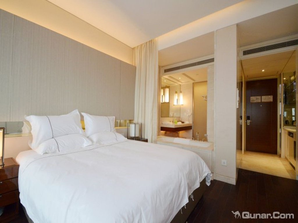 Фото Nanjing YuTimes Hotel