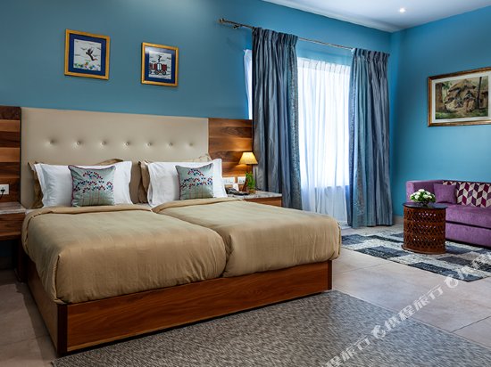 Фото JuSTa Sajjangarh Resort & SPA