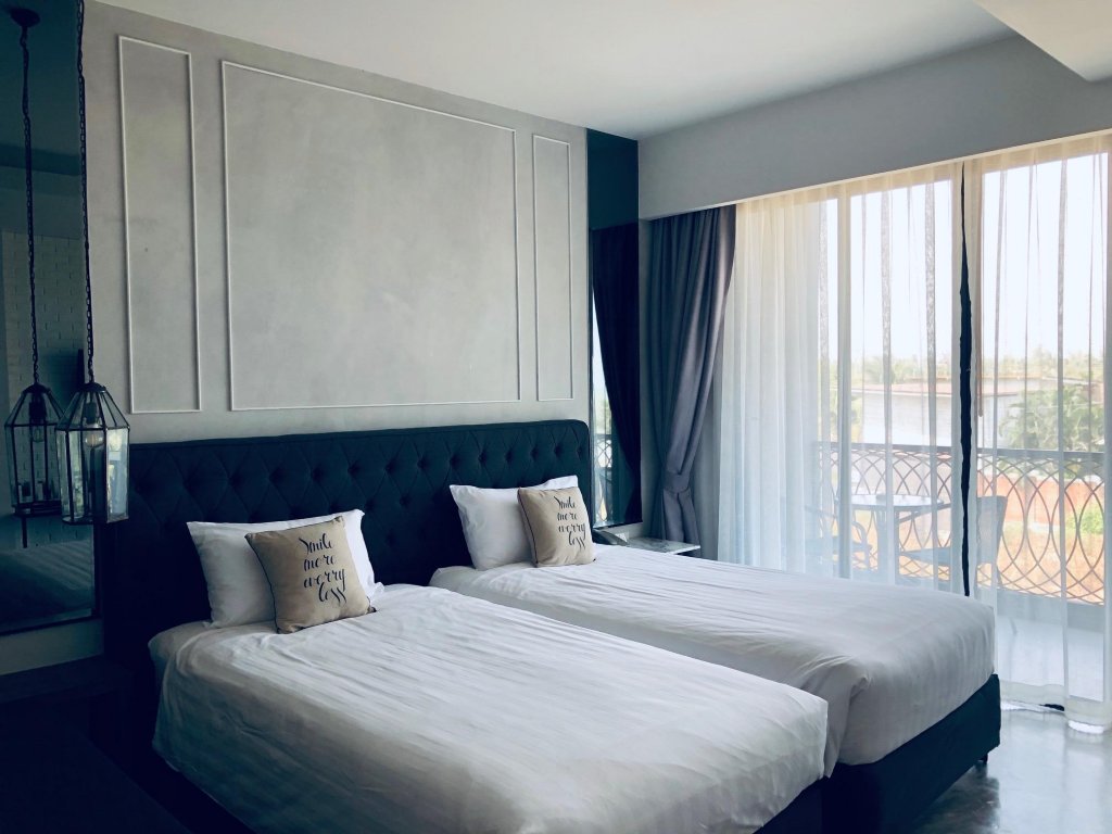 Фото SiamBeach Resort