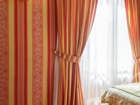 Фото Hotel Gambrinus