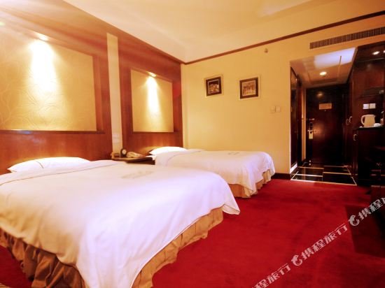 Фото Royal International Hotel