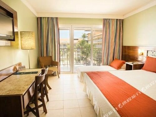 Гостиница Gran Hotel Stella Maris Urban Resort & Conventions