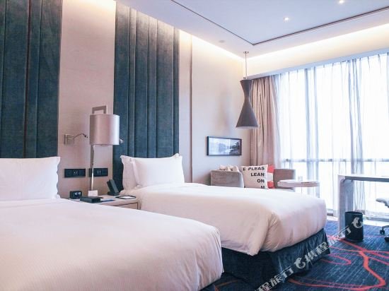 Фото Hilton Xi'an High-Tech Zone