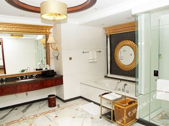 Фото Regal Palace Hotel