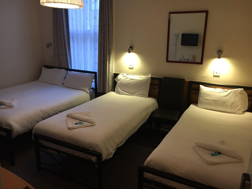 Фото Hellenic Hotel London by Saba