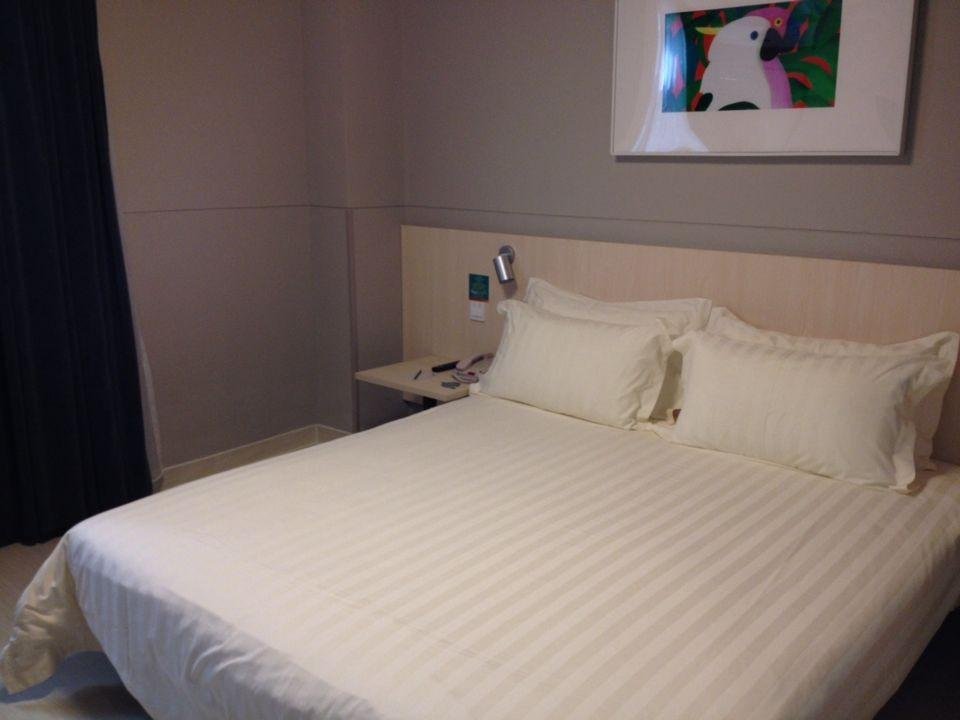 Фото Jinjiang Inn Sanya Bay Jixiang Street Seaview