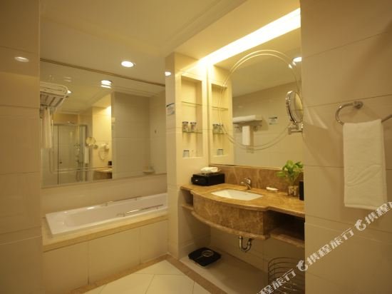 Фото Country Garden Phoenix Hotel Changsha