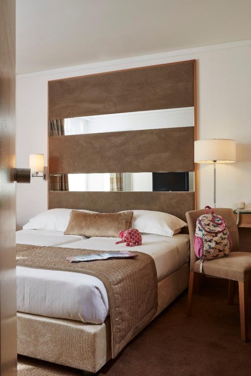 Фото Galaxy Hotel Iraklio