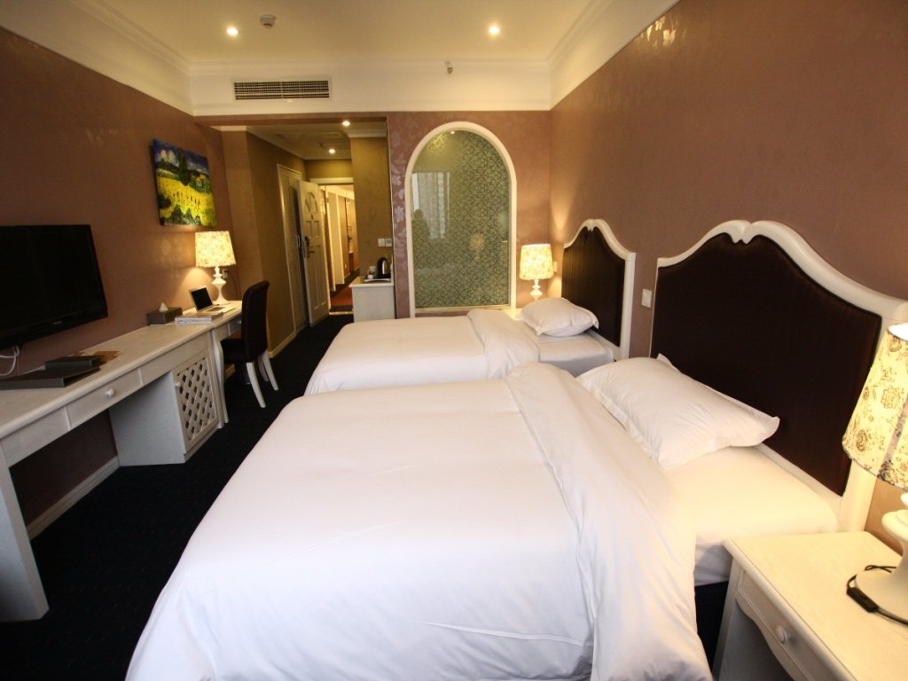 Фото 143793881972