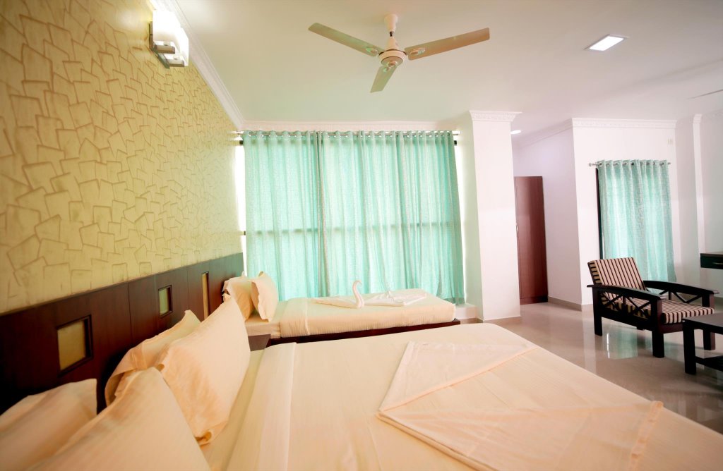 Фото Отель Lee Crysstal