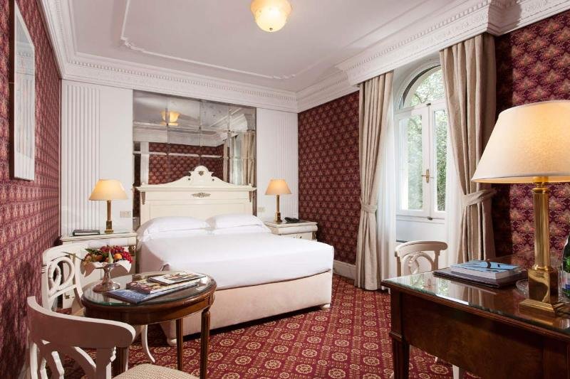 Фото Hotel Regency