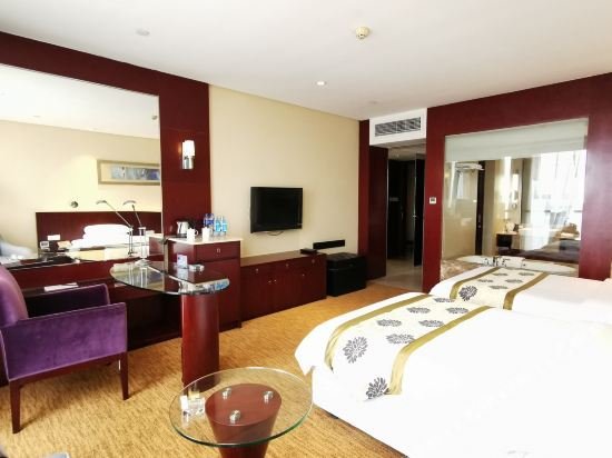 Фото Nanjing New Century Hotel