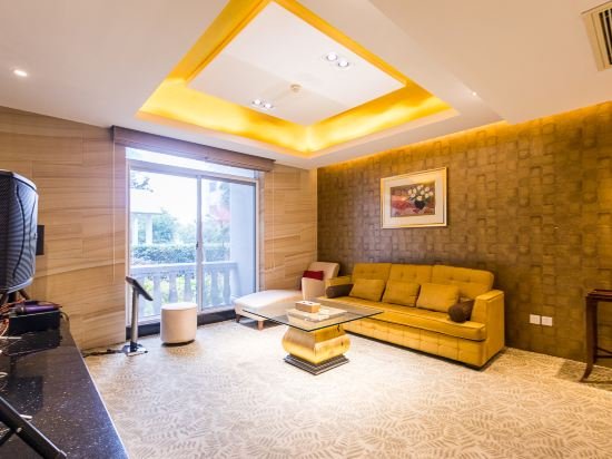 Фото Jiangsu Cuipingshan Hotel