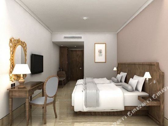 Фото Hotel Santika Seminyak