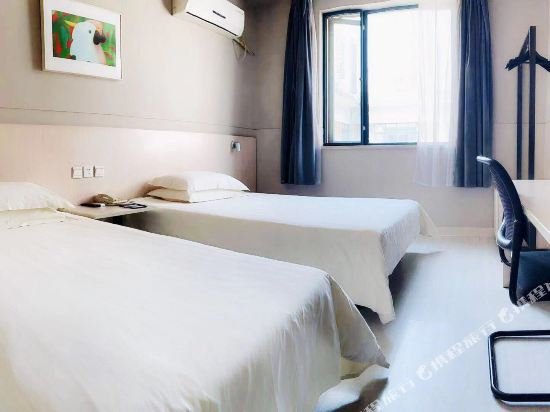 Фото Jinjiang Inn Wuhan Hankou Train Station