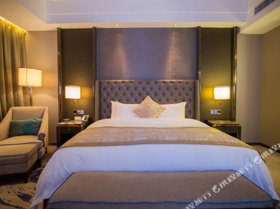 Фото Howard Johnson Tianyu Plaza Yingtan