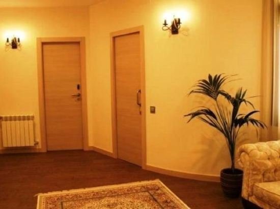 Фото Hostal Excellence