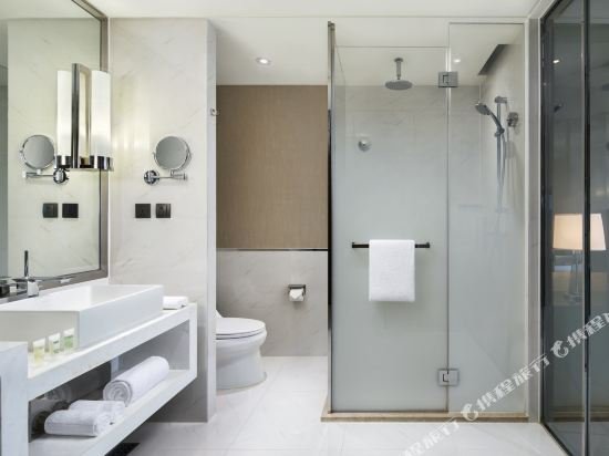 Фото Courtyard Shanghai Changfeng Park