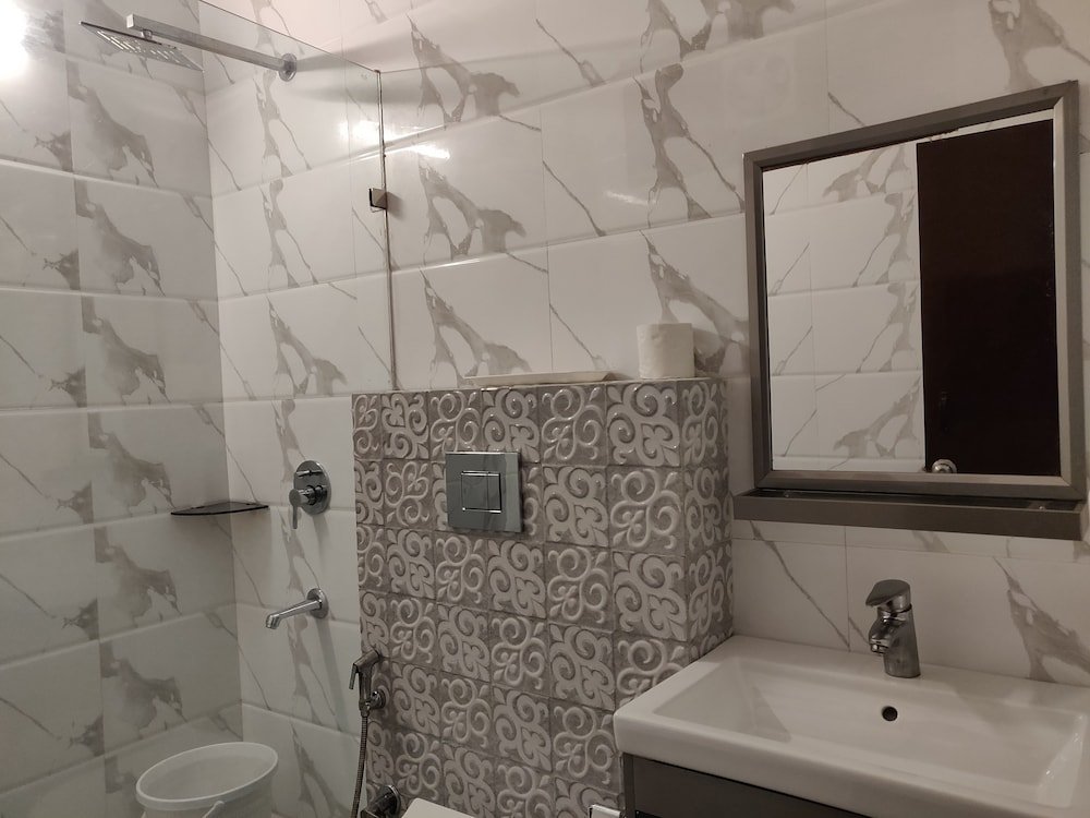 Фото Treebo Trend Paras International