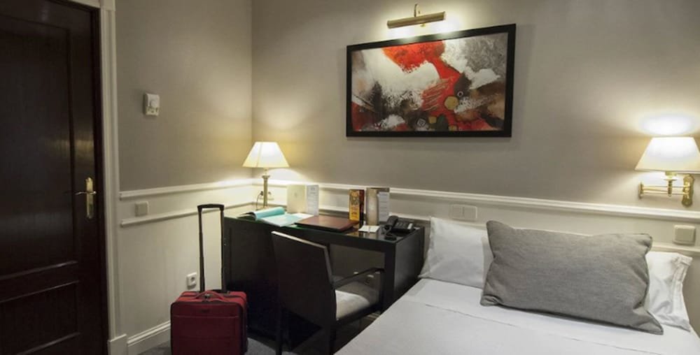 Фото Hotel Emperador