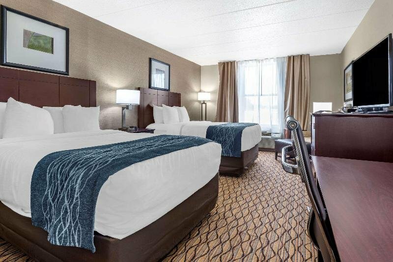 Гостиница Comfort Inn & Suites Glen Mills - Concordville