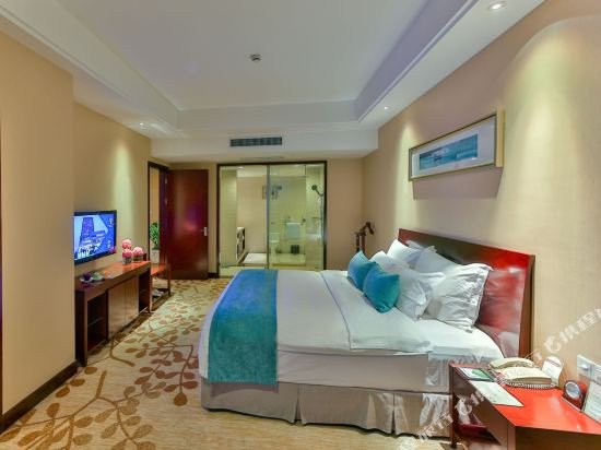 Фото Nade Freedom Hotel