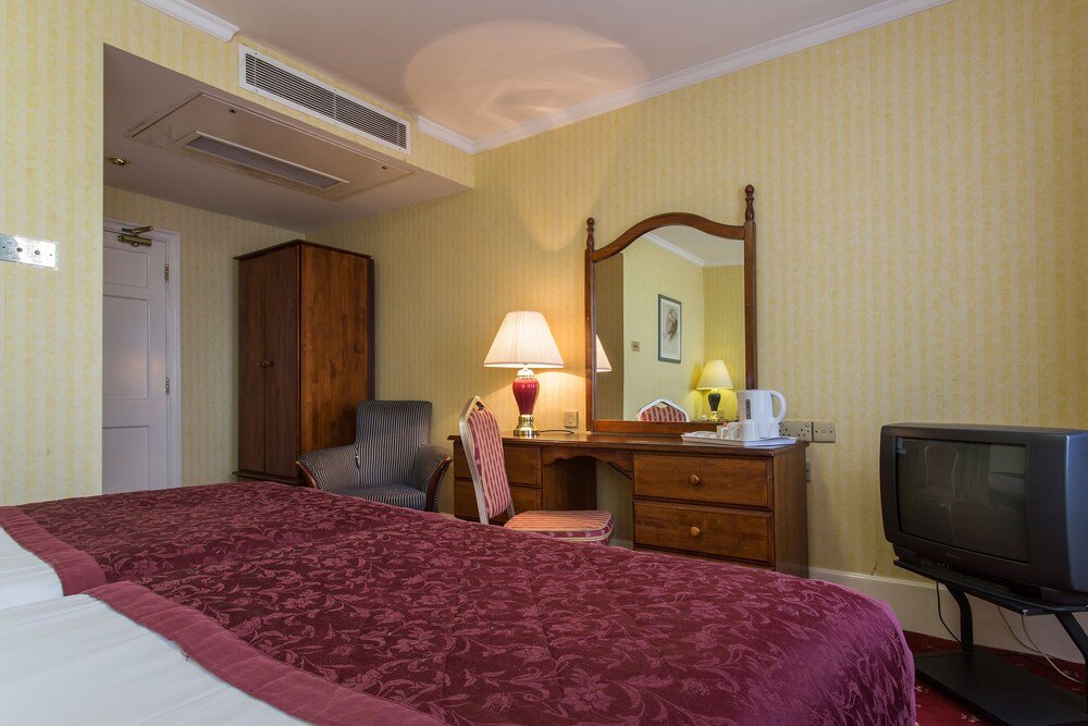 Фото Royal Albion Hotel