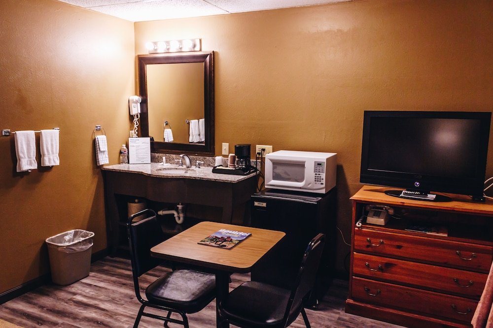 Фото Boulder Twin Lakes Inn